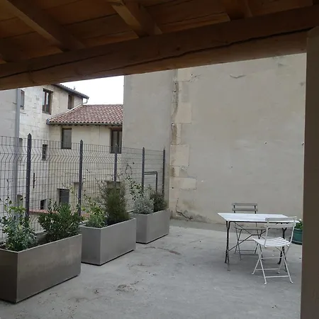 Apartment Au 21 *